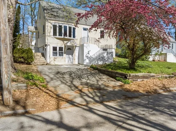 60 Pinedale Ave, Billerica, MA 01821