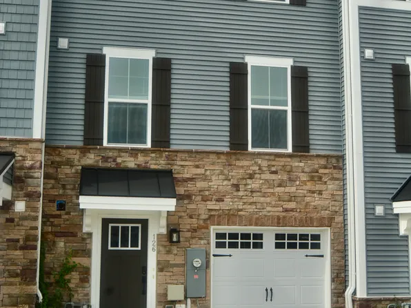 126 Fletcher Cir, Middletown, DE 19709