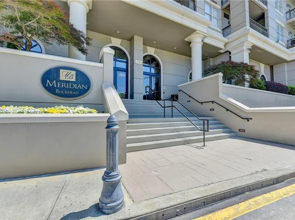 3334 Peachtree Rd NE APT 806, Atlanta, GA 30326