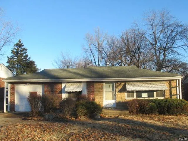 9228 Edna St photo 1