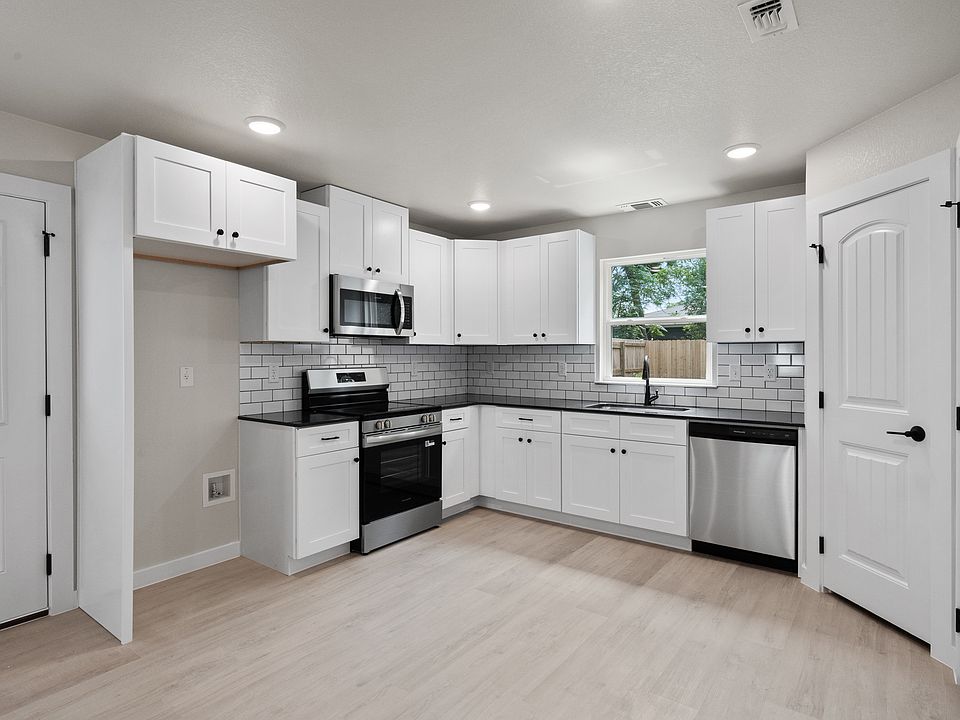 Fridge does come included!