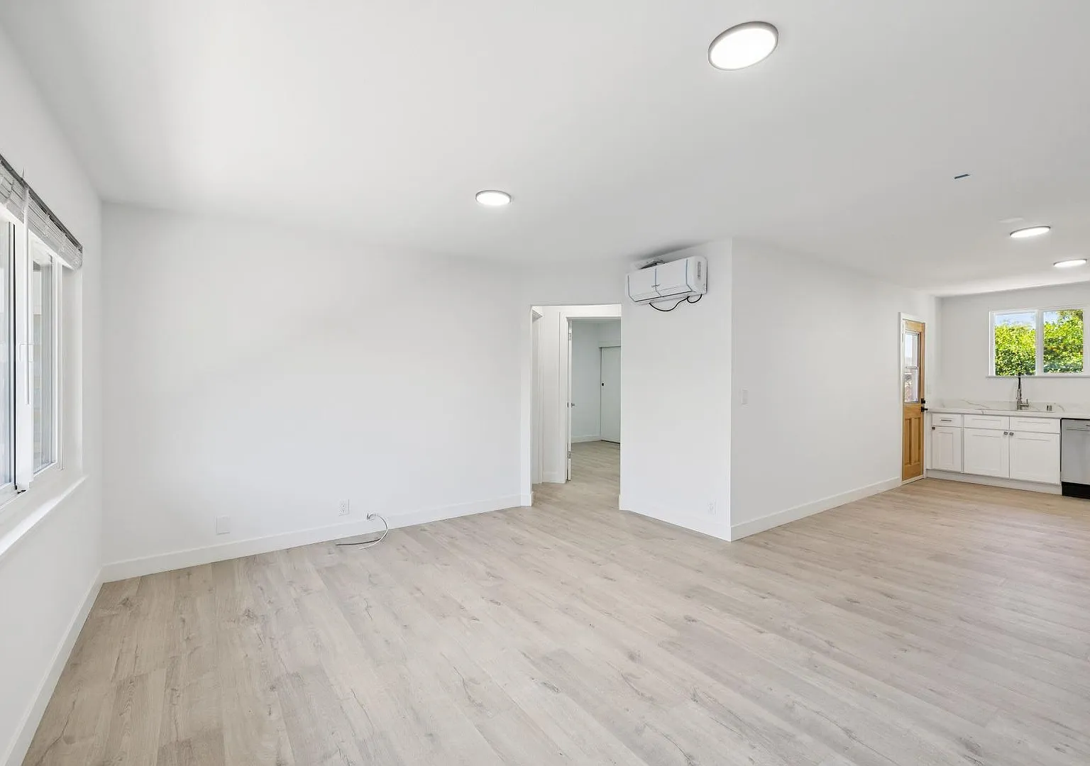 Davis 1120 — Photo 4