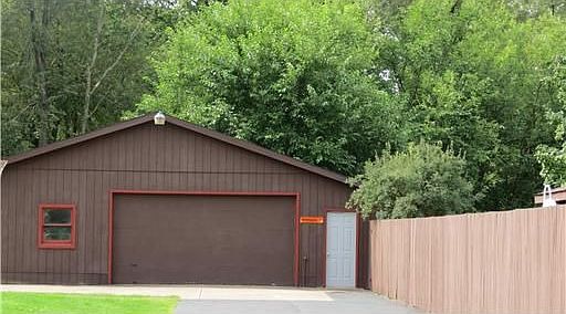 2nd image of 20200 Jewell Ave