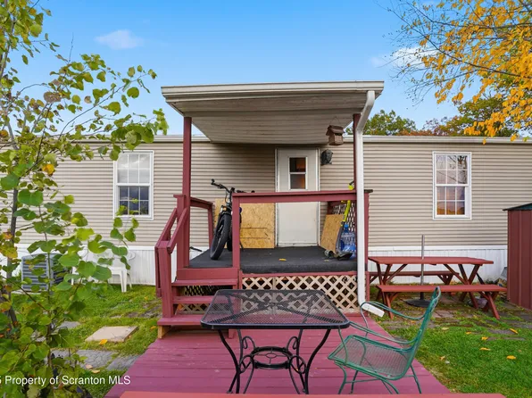 320 3rd St, Pittston, PA 18641