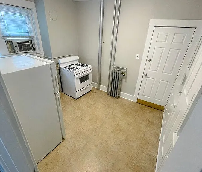 264 E High St #2 — Photo 17