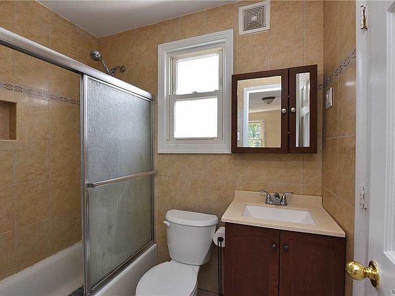 2nd image of 22 Wright Ave #2