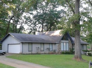 4760 Fieldgreen Dr, Stone Mountain, GA 30088