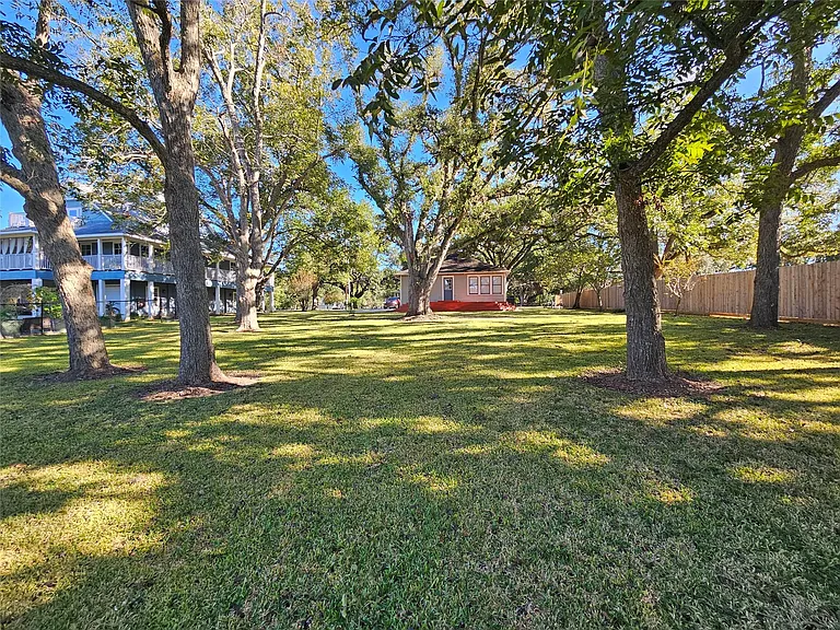 603 Landrum Ave — Photo 15