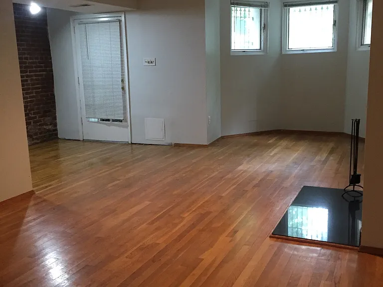 1424 Q St NW #1 — Photo 26