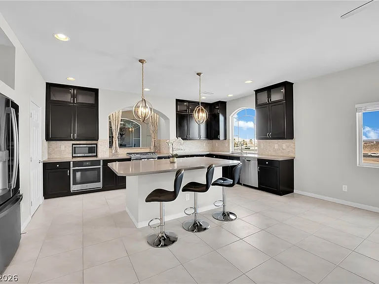 9770 Hawk Crest St — Photo 17