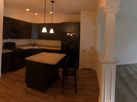 4th image of 111 Lukens Mill Dr