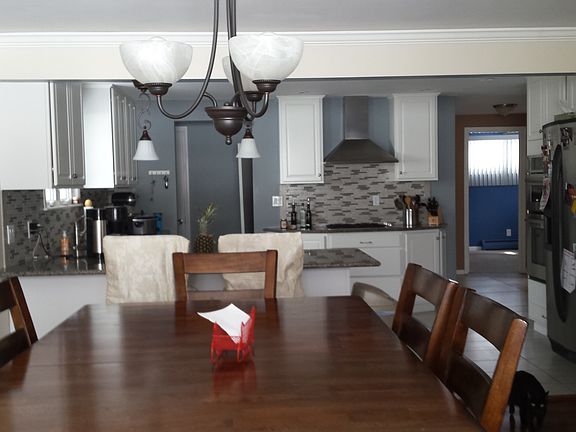 2nd image of 113 Andres Pl