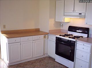 4th image of 22380 Sandalwood Rd