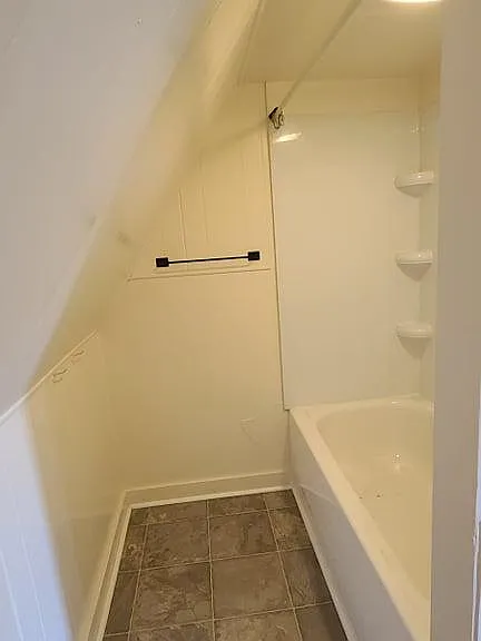 331 Locust St #4 — Photo 6