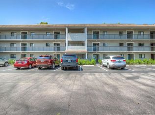 5789 Gage Ln APT 204A, Naples, FL 34113