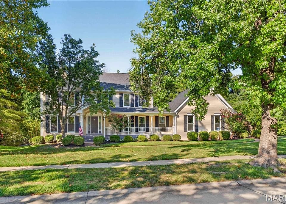 1st image of 2131 Hickory Dr