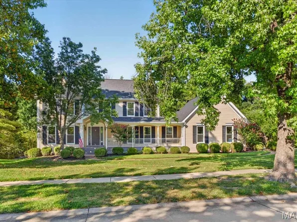 2131 Hickory Dr, Chesterfield, MO 63005