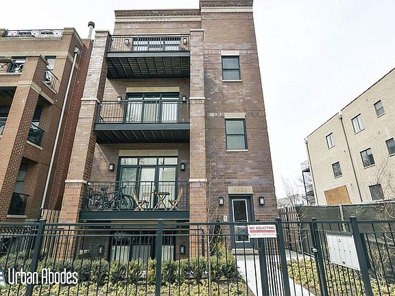 4th image of 4324 N Ashland Ave #Ua3