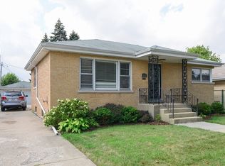 8745 Ridge St, River Grove, IL 60171