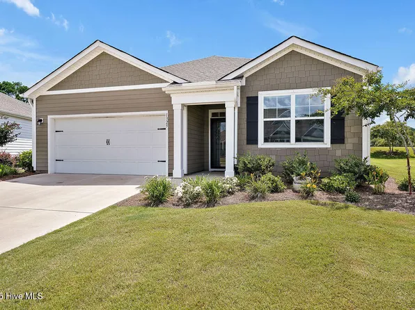 1325 Clendon Circle, Leland, NC 28451