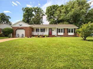 454 Putney Ln, Newport News, VA 23602