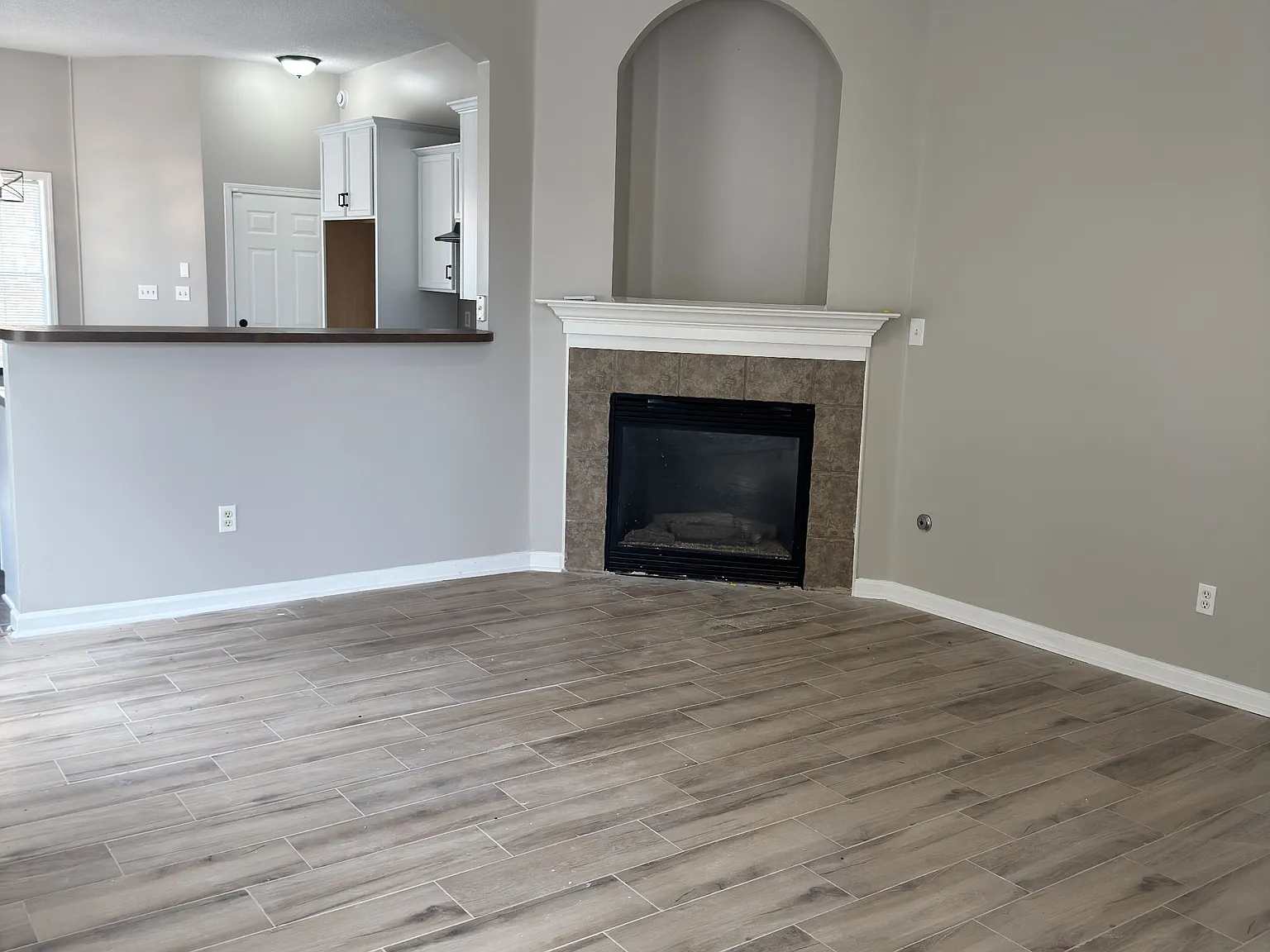 1237 Travers Lane - 1 — Photo 3