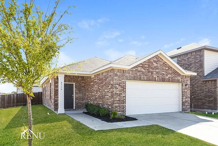 3 bed, 2.0 bath, 1412 sqft, $1,890 — Photo 3