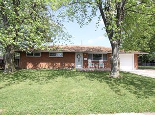 6189 Sandbury Dr, Huber Heights, OH 45424
