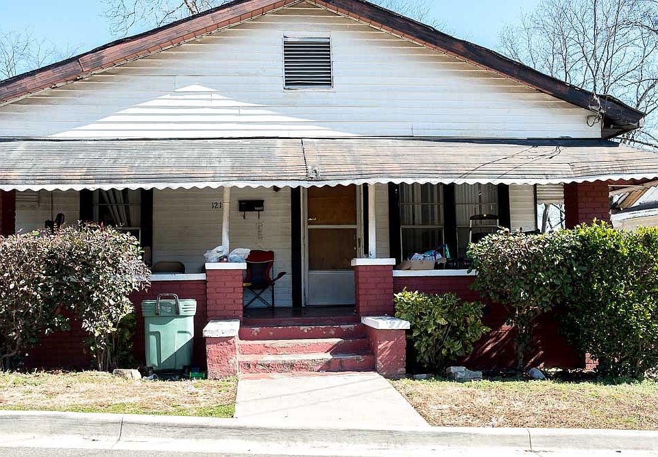 2nd image of 1213 Richmond St