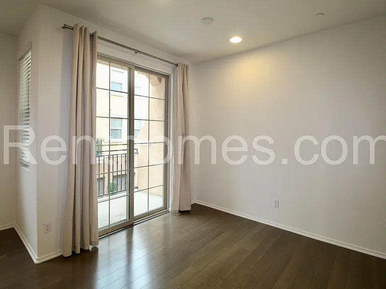 8862 Promenade North Pl — Photo 7