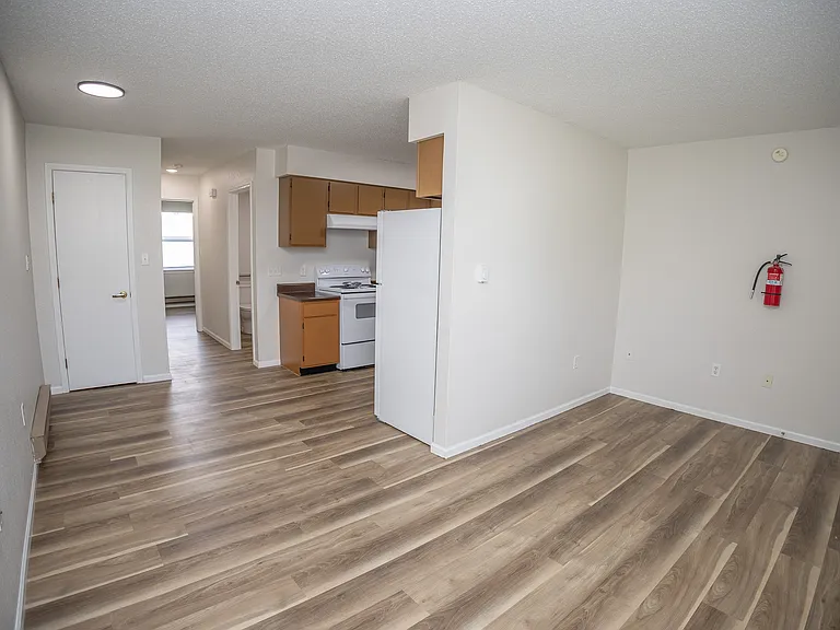 4819 Marion St #4 — Photo 6