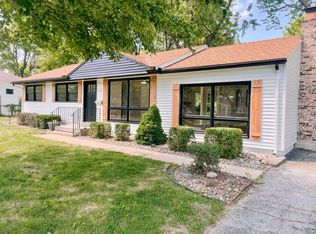 408 W 101st Ter, Kansas City, MO 64114