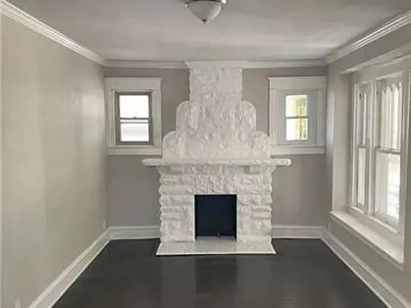 4217 Chestnut Ave, Kansas City, MO 64130