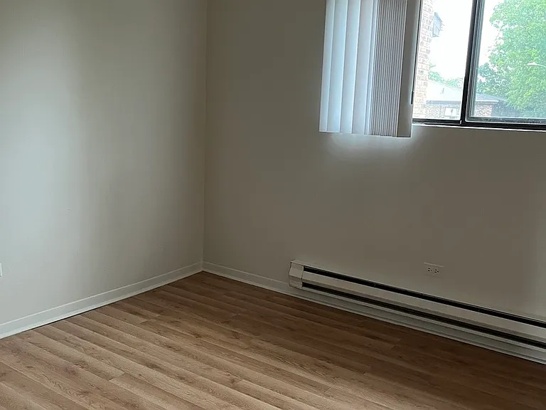 1535 Norway Ln #3B — Photo 14