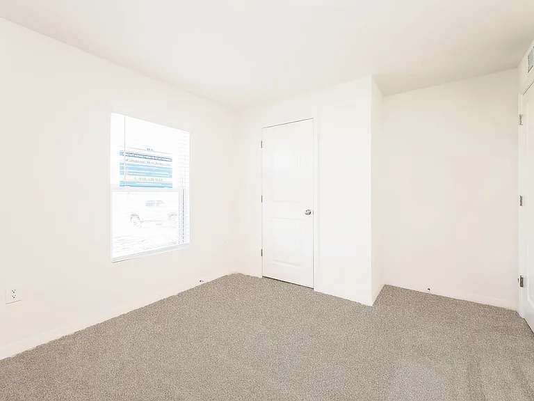 3337 Andalusia Blvd — Photo 11