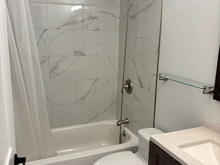 80 Lawn Ave #13 — Photo 10