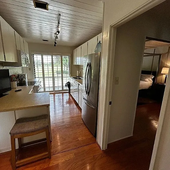 1702 Hill Ave — Photo 22