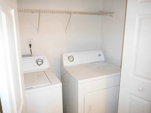 1725 Tw Alexander Dr — Photo 9