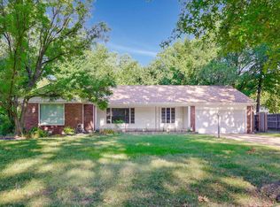 73 S Mission Rd, Wichita, KS 67207
