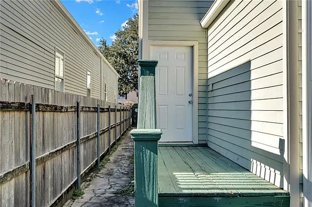 1660 Paul Morphy St — Photo 11