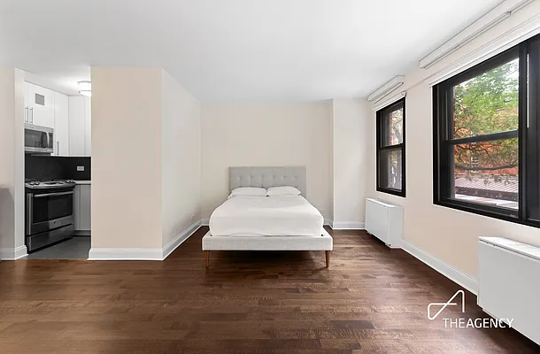 Rented by The Agency | media 4