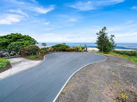 3rd image of 72-4083 Pa Kukui Pl Lot 13