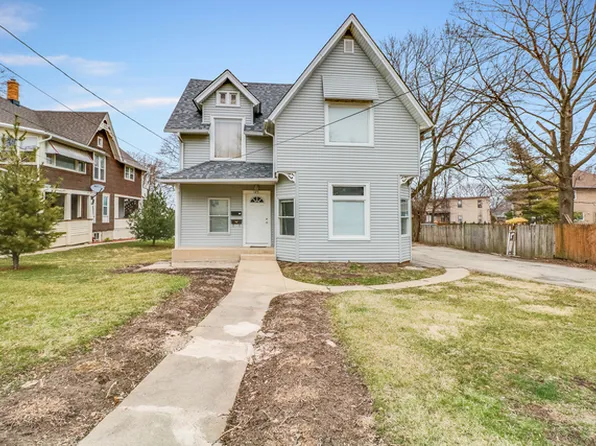 123 Jewett St, Elgin, IL 60123