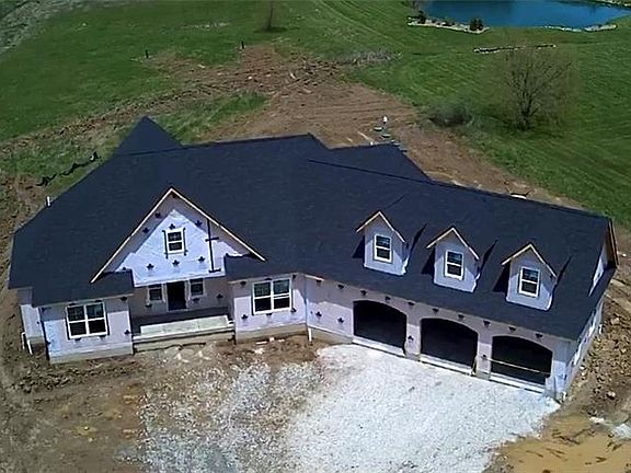 2nd image of 4545 Glenview Ct