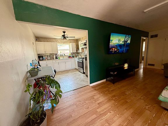 4th image of 1107 S 11th St