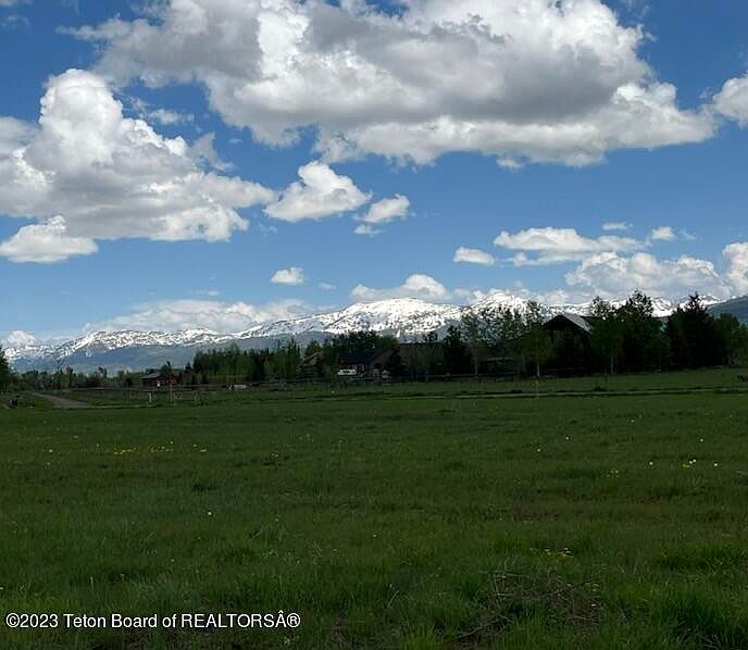 1st image of 519 Palisade Trl