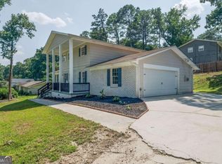 3295 Clearview Dr SW, Marietta, GA 30060