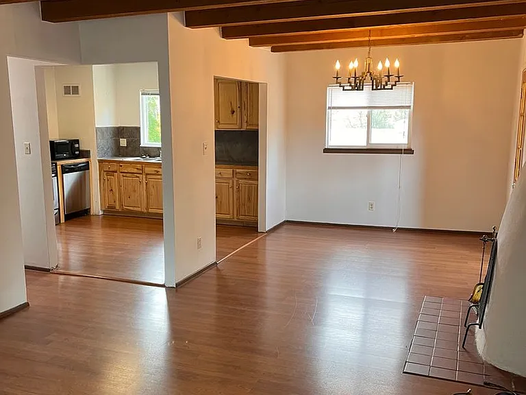 406 Griffin St #C — Photo 3