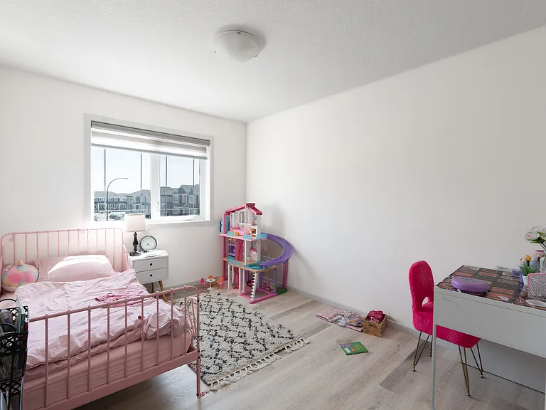 111 Cityside Ct NE — Photo 9