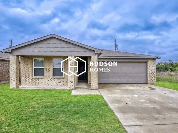 138 Loon Bay Dr, Gun Barrel City, TX 75156